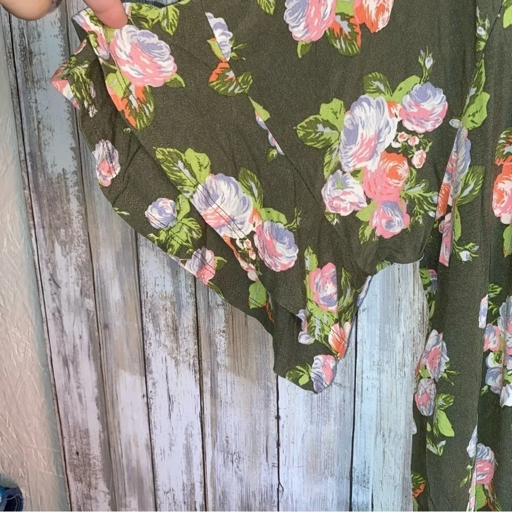 Matilda Jane Let’s Go Together Olive Floral Blouse - Picture 4 of 5